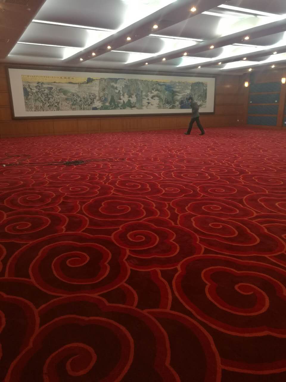 ���뵳У�Ӵ��ҵ�̺